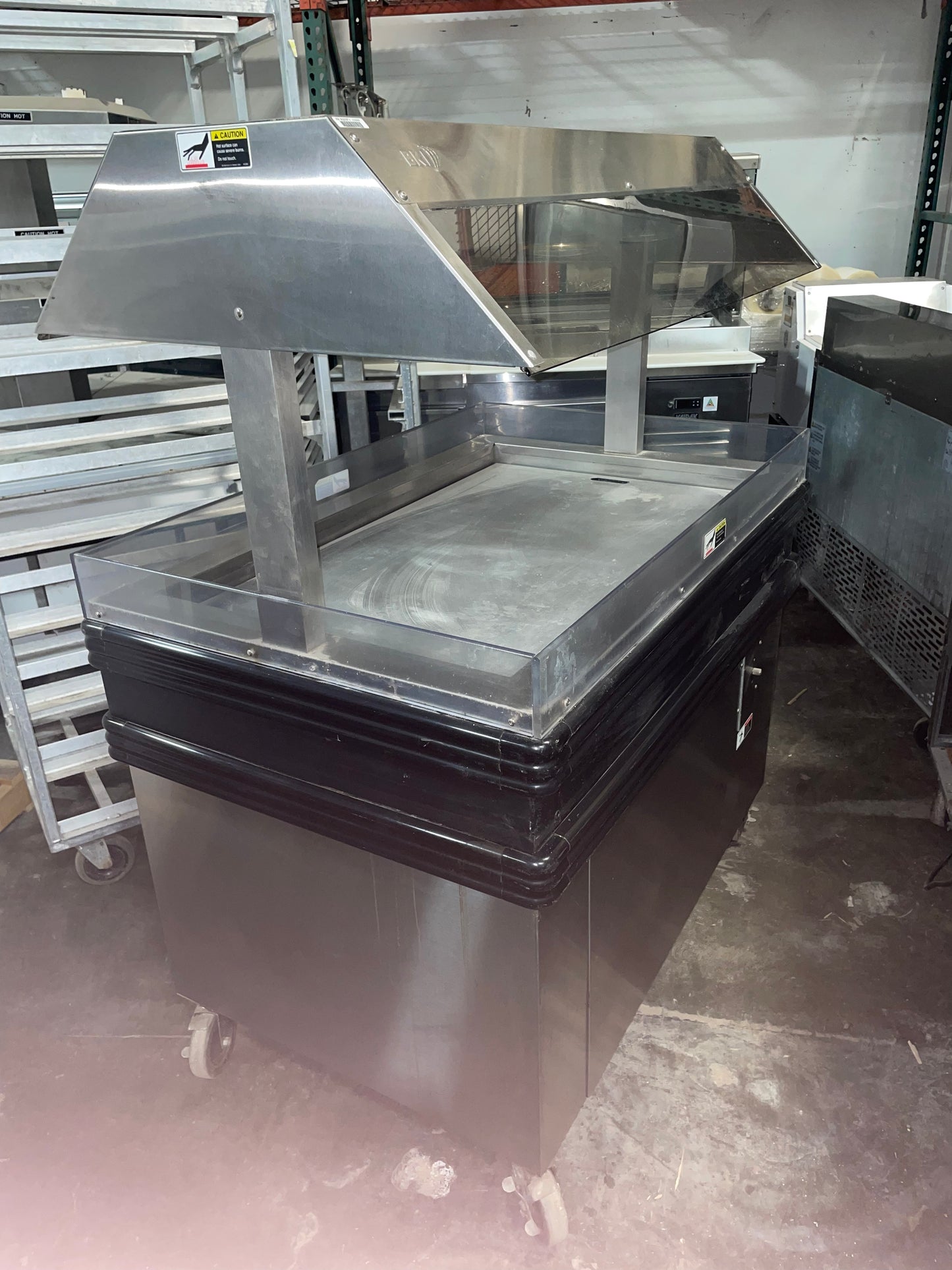 BKI 46 7/8" Mobile Restaurant Chicken Heat Display Merchandiser